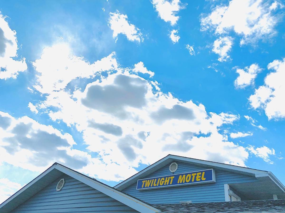 Twilight Country Motel Boyle Exterior photo